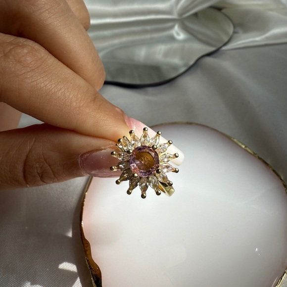 NEW Adjustable speener Gold and Pink Floral Ring - Picture 7 of 10